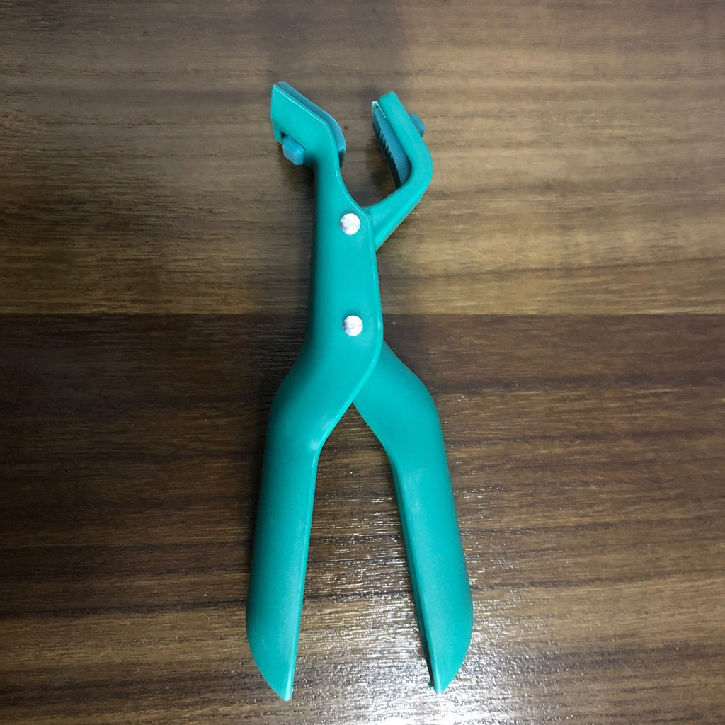 Silicone Anti-Scald Bowl & Plate Clip for Kitchen Use